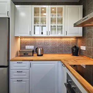  Apartamento Bbarcelona Fira Superior Flats
